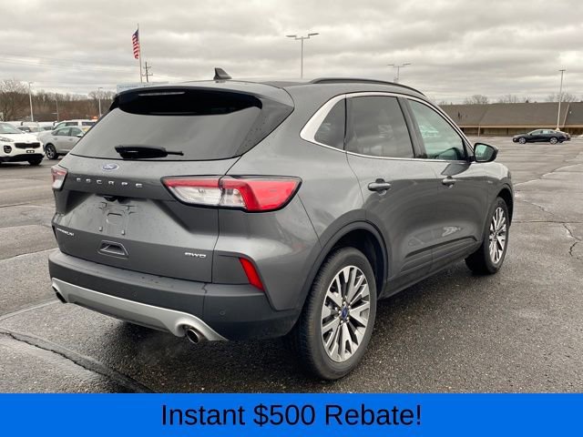 Used 2022 Ford Escape Titanium video 3