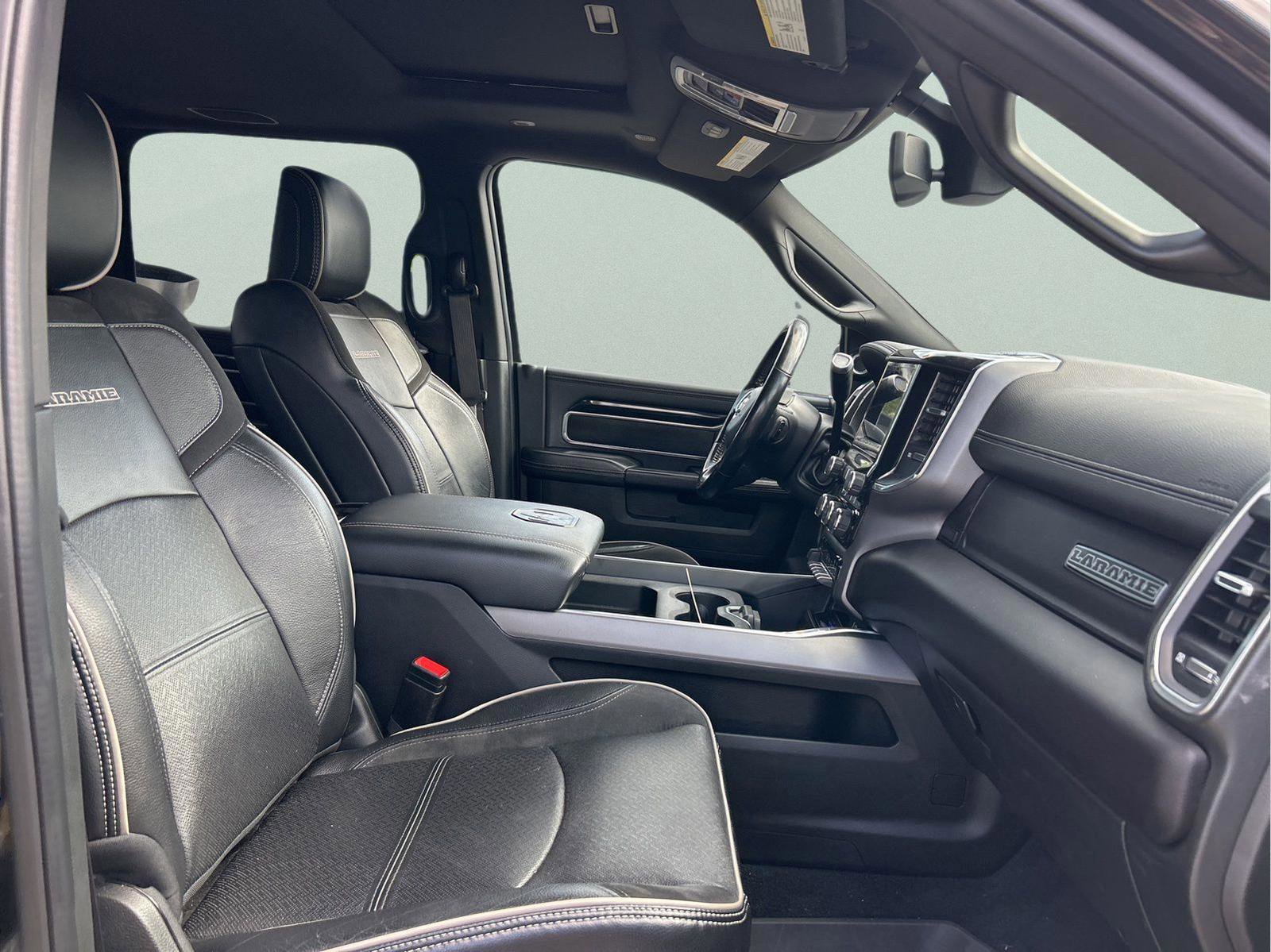 Certified 2022 RAM 3500 Laramie image 11