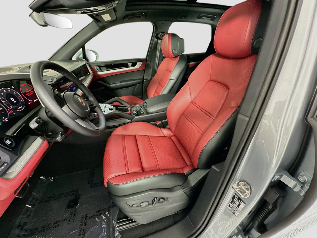 New 2026 Porsche Cayenne S AWD/4WD image 5
