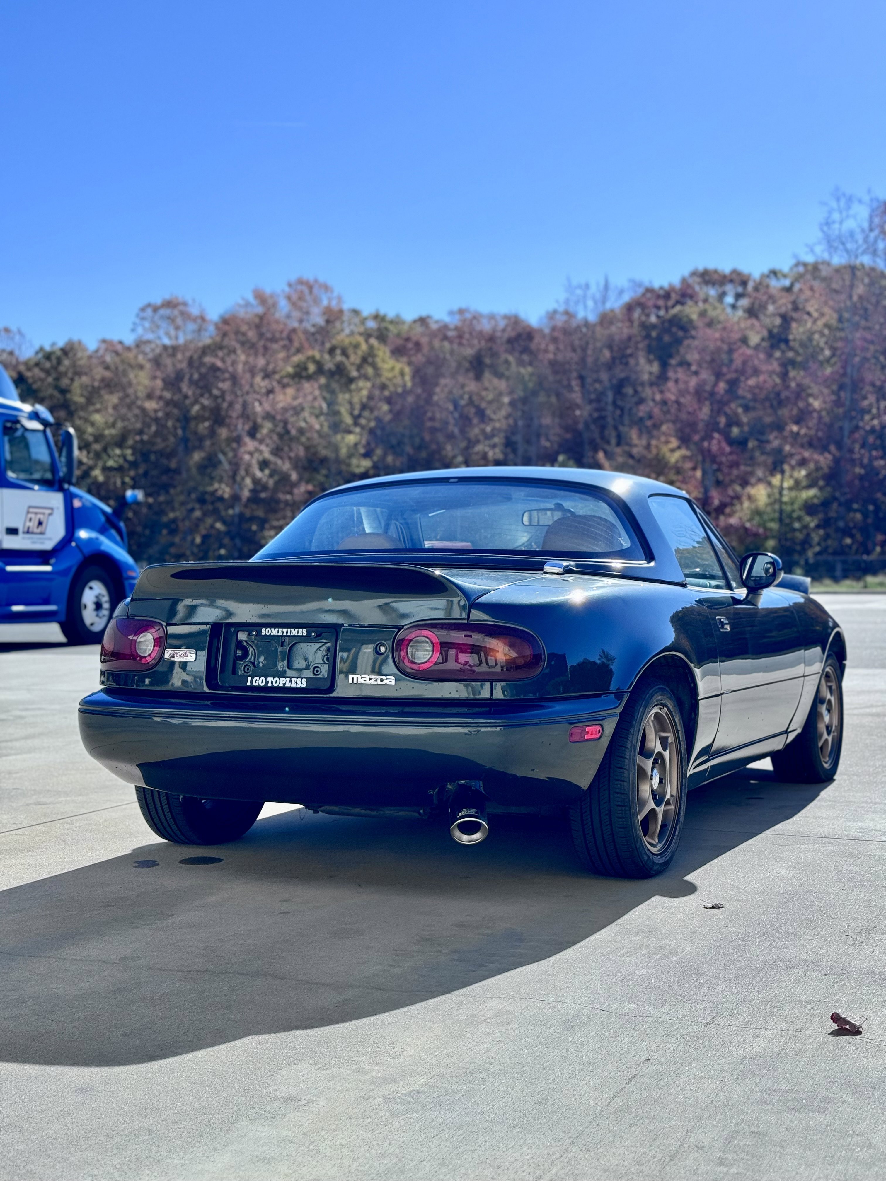 Used 1997 MAZDA MX-5 Miata image 25