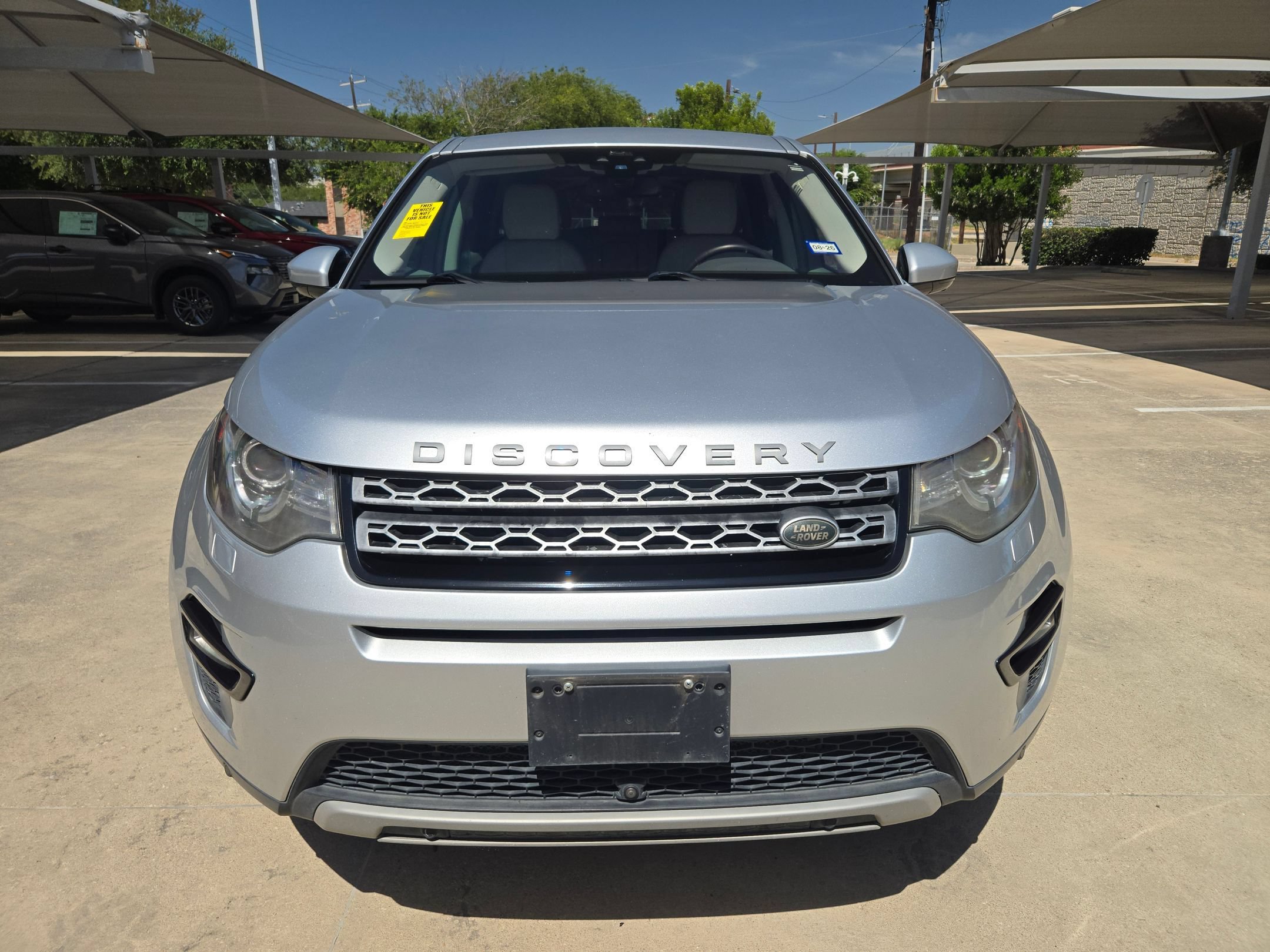 Used 2017 Land Rover Discovery Sport HSE AWD/4WD image 8