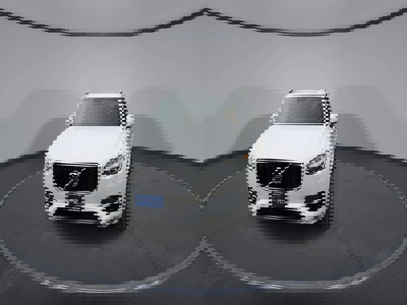 Used 2018 Volvo XC90 T6 Momentum w/ Convenience Package image 3