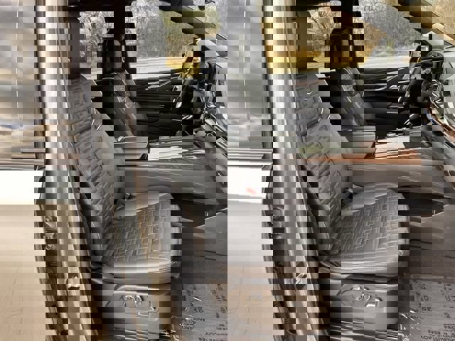 Certified 2024 Cadillac Escalade Sport Platinum image 28