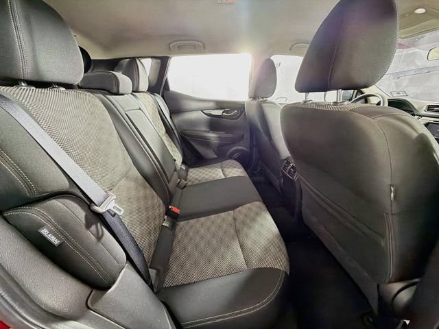 Certified 2020 Nissan Rogue Sport SV AWD/4WD image 30