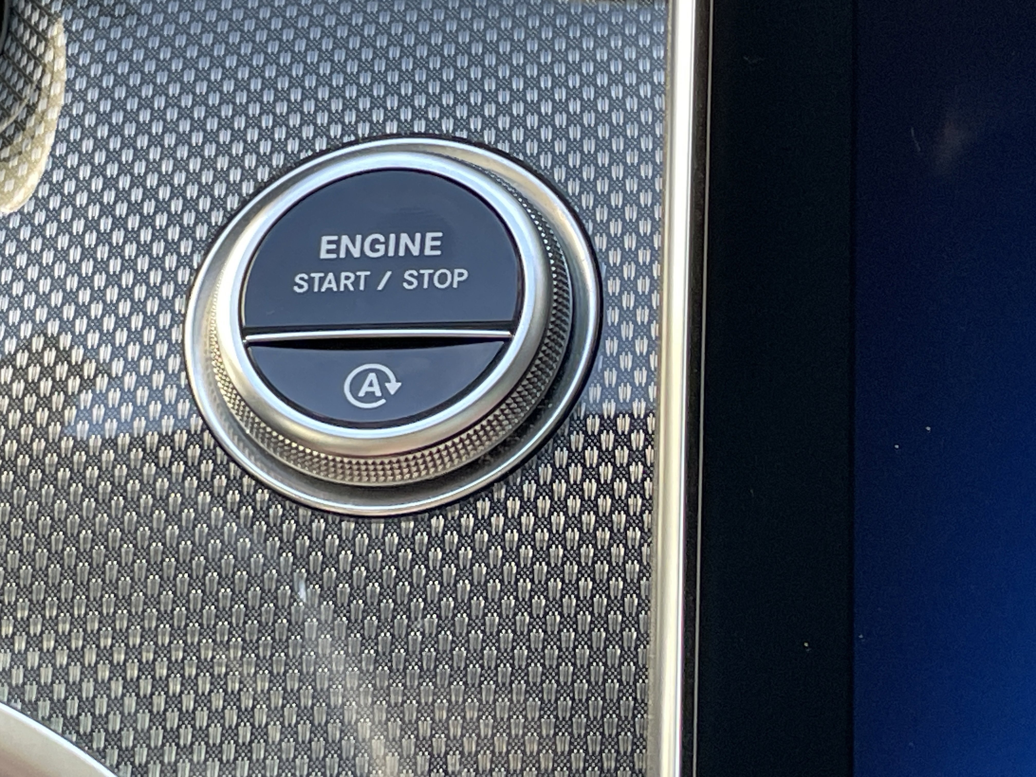 Used 2025 Mercedes-Benz C 300 Sedan image 32