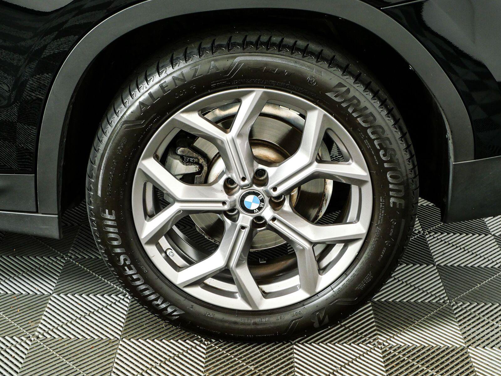 Used 2023 BMW X3 sDrive30i w/ Convenience Package RWD image 37