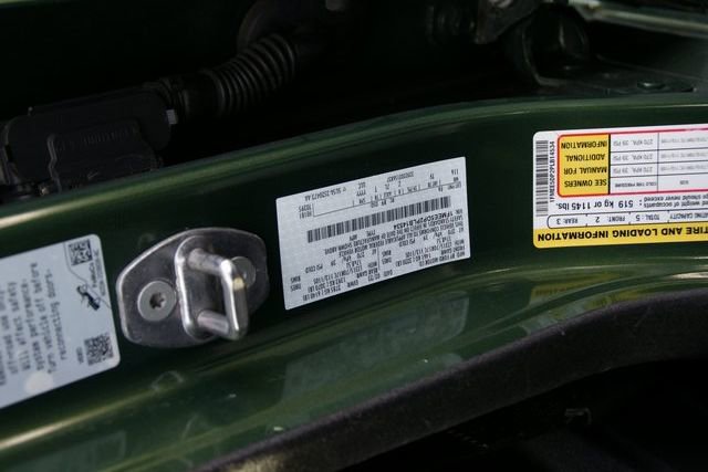 Used 2023 Ford Bronco Wildtrak image 40