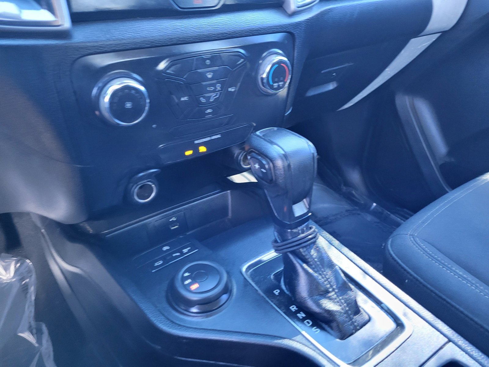 Used 2019 Ford Ranger XLT w/ Trailer Tow Package image 12