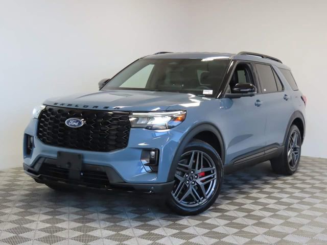 Used 2025 Ford Explorer ST-Line w/ Premium Package