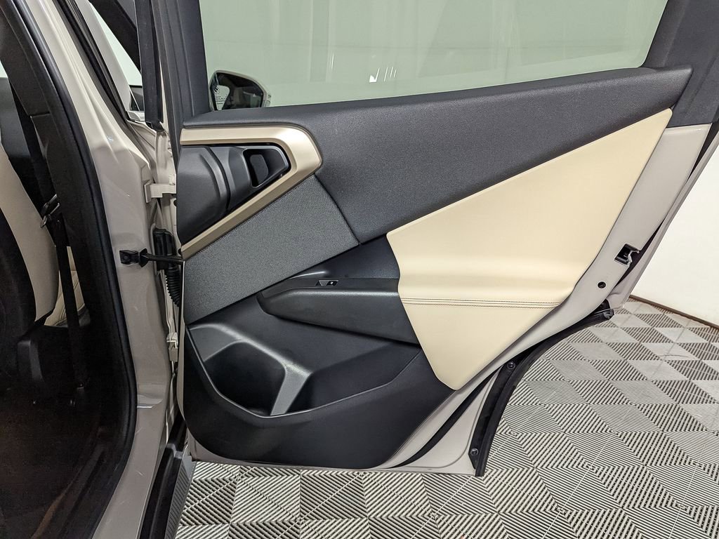 Used 2025 BMW X3 xDrive30i w/ Convenience Package image 39