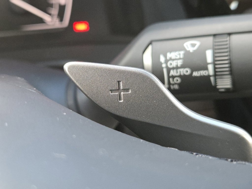 New 2025 Lexus ES 350 350 Luxury image 18