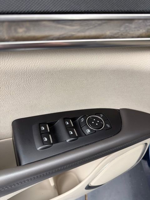 Used 2018 Lincoln MKX Reserve w/ Cargo Utility Package AWD/4WD image 36