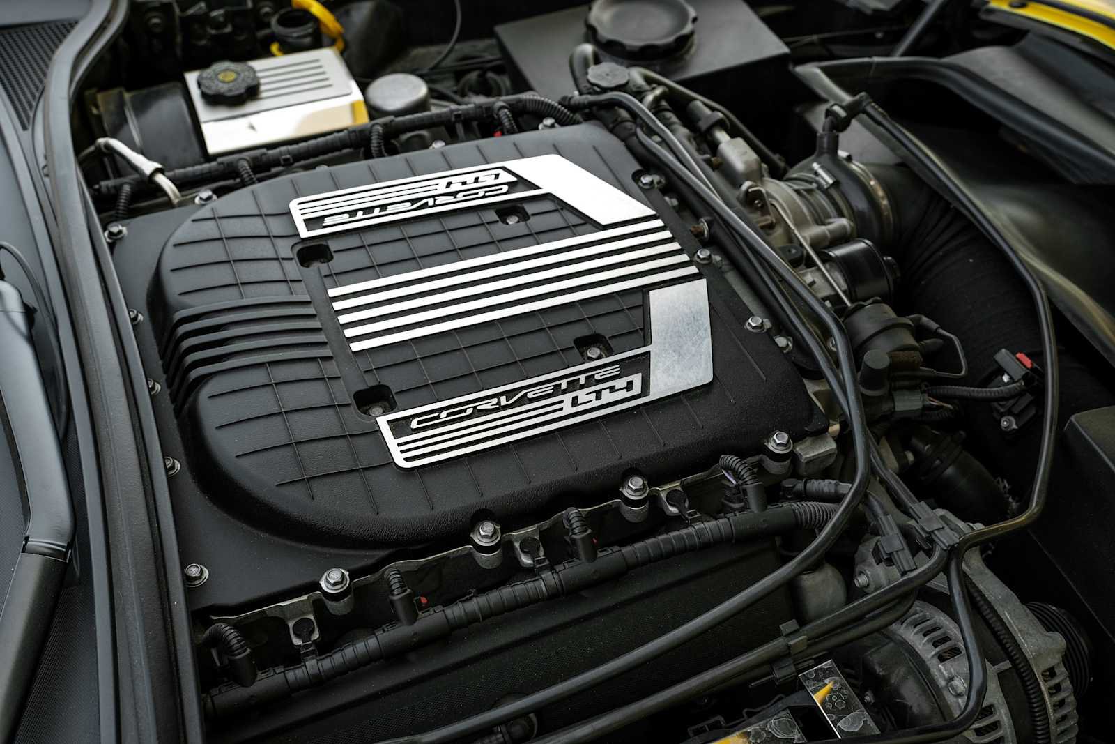 Used 2015 Chevrolet Corvette Z06 w/ 3LZ Preferred Equipment Group image 62