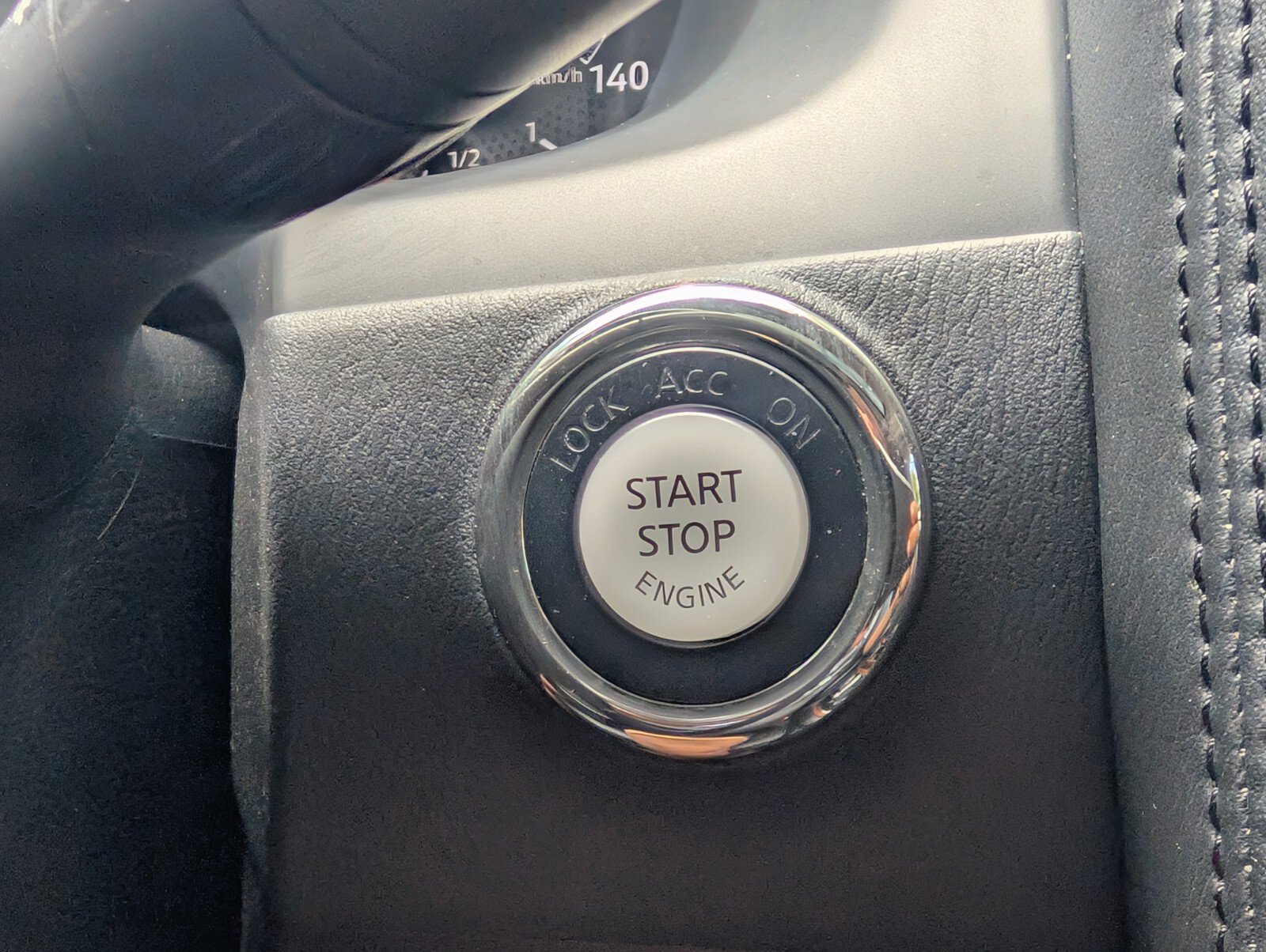 Certified 2023 Nissan Armada SL w/ Captain's Chairs Package RWD image 31