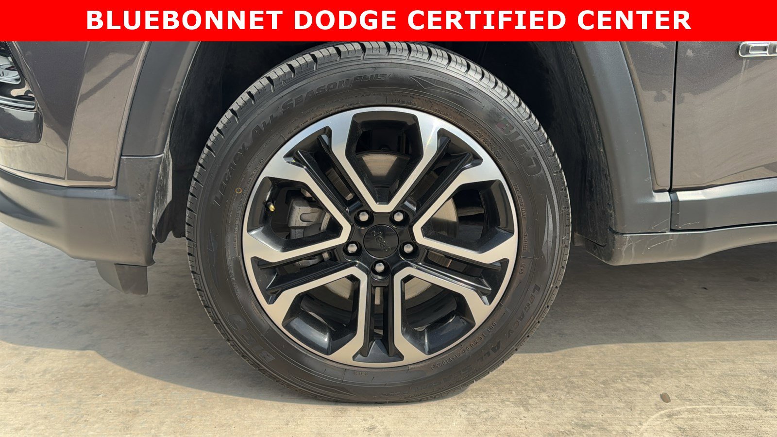 Used 2022 Jeep Compass Limited image 19
