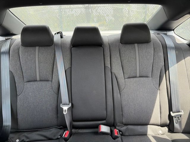 Used 2023 Honda Accord Sport image 12