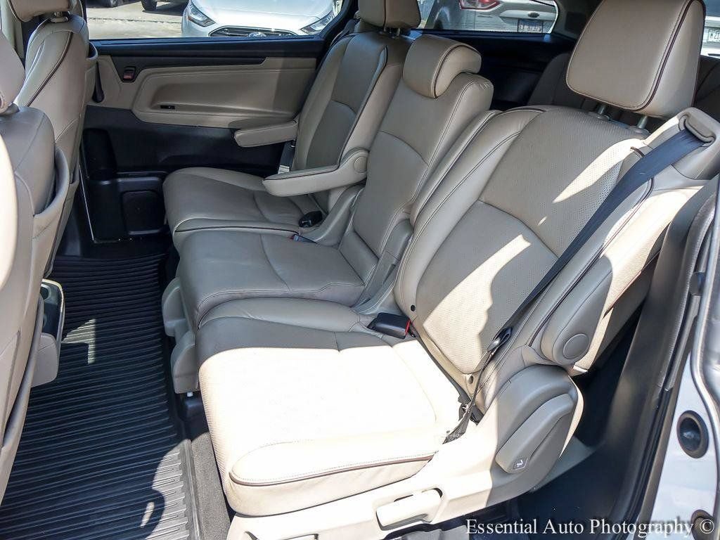 Used 2023 Honda Odyssey Elite image 11
