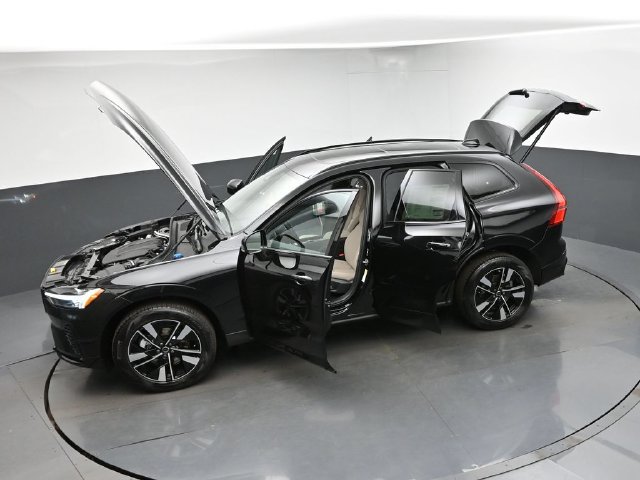 New 2027 Volvo XC60 B5 Core AWD/4WD image 50