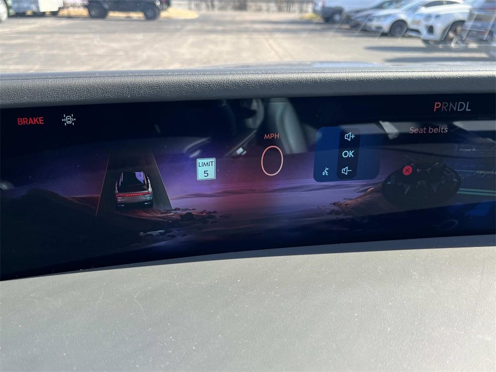 Used 2025 Lincoln Nautilus Reserve image 26