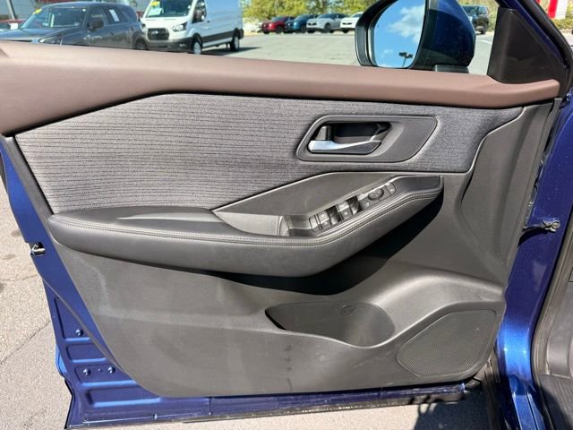 Certified 2023 Nissan Rogue SV image 12