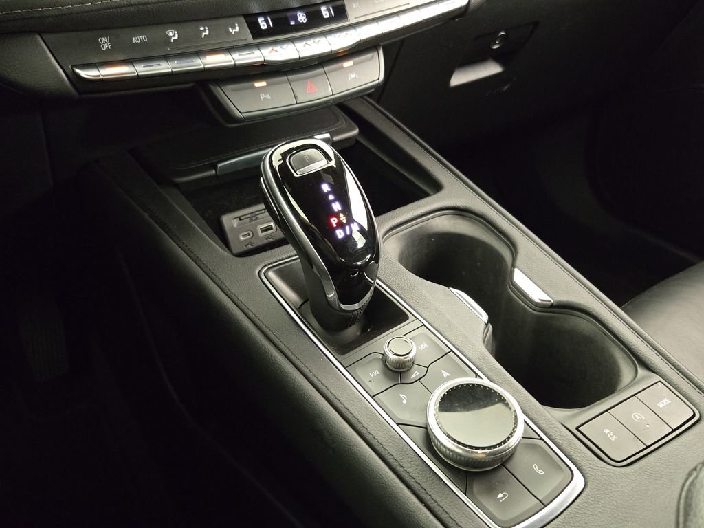 Used 2020 Cadillac XT4 Premium Luxury w/ Driver Awareness Package FWD image 20