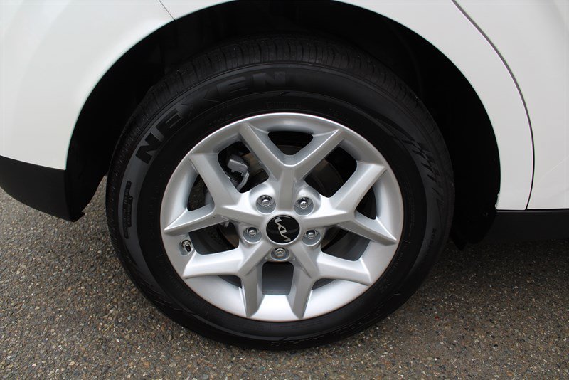 Used 2023 Kia Soul S FWD image 27