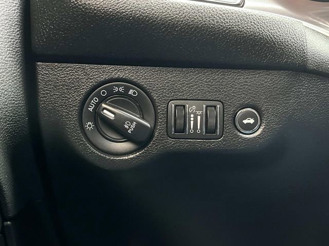 Certified 2022 Dodge Challenger GT w/ Performance Handling Group image 19