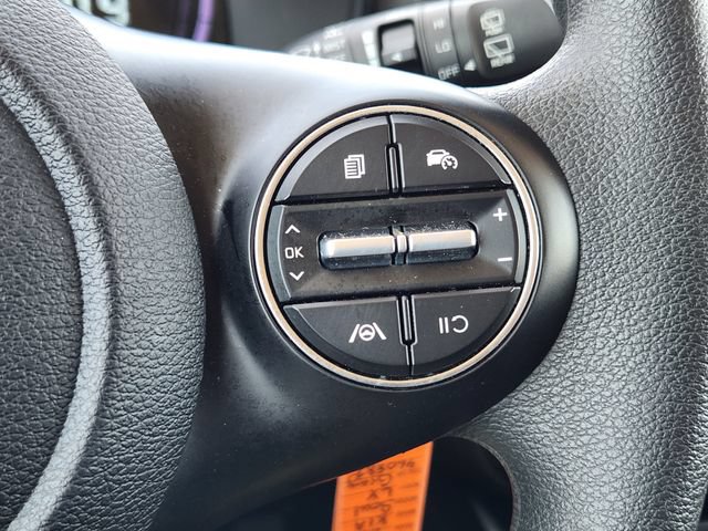 Certified 2025 Kia Soul LX w/ LX Technology Package FWD image 27