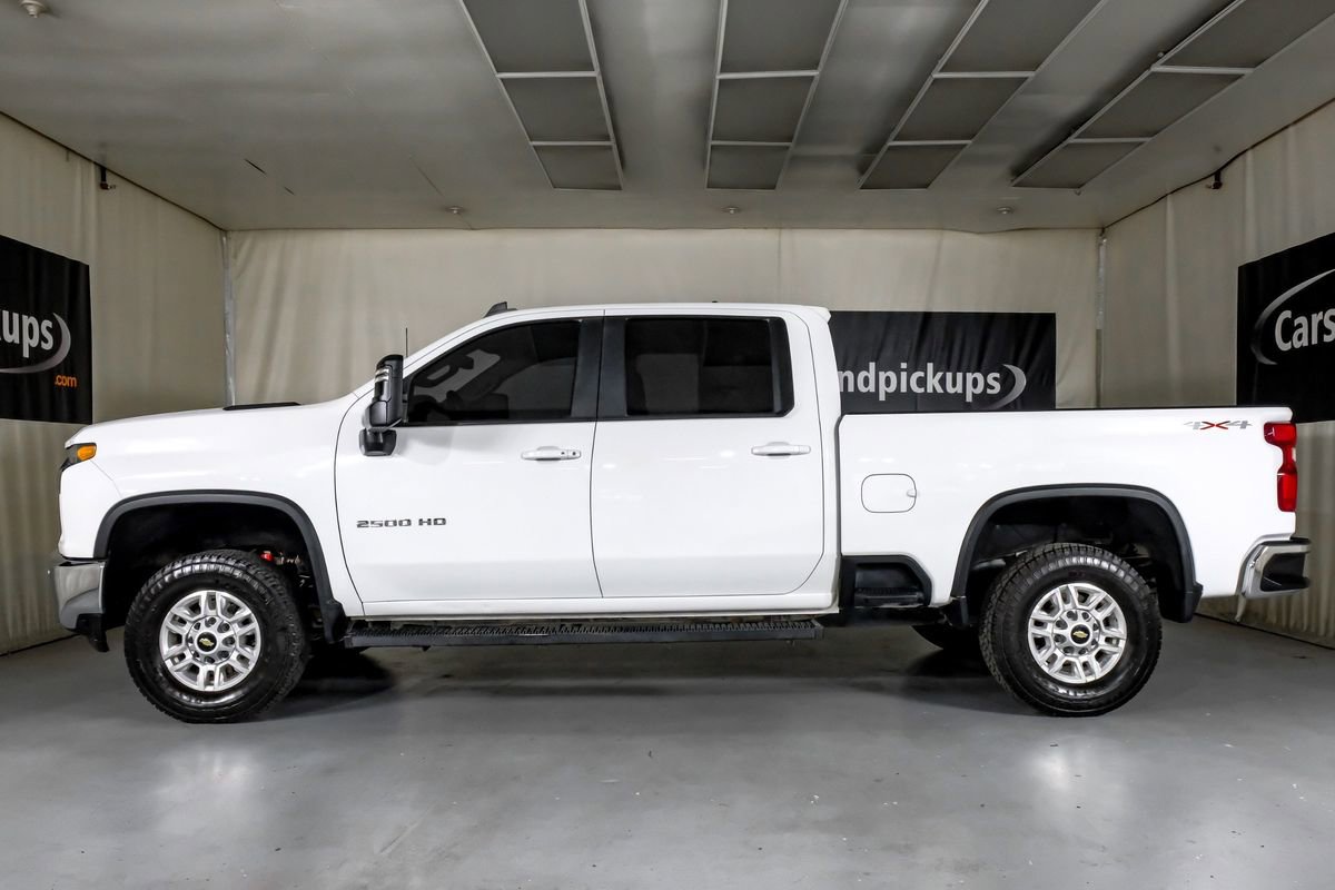 Used 2021 Chevrolet Silverado 2500 LT w/ Convenience Package image 11