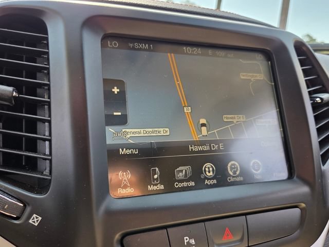 Used 2017 Jeep Cherokee Limited AWD/4WD image 28