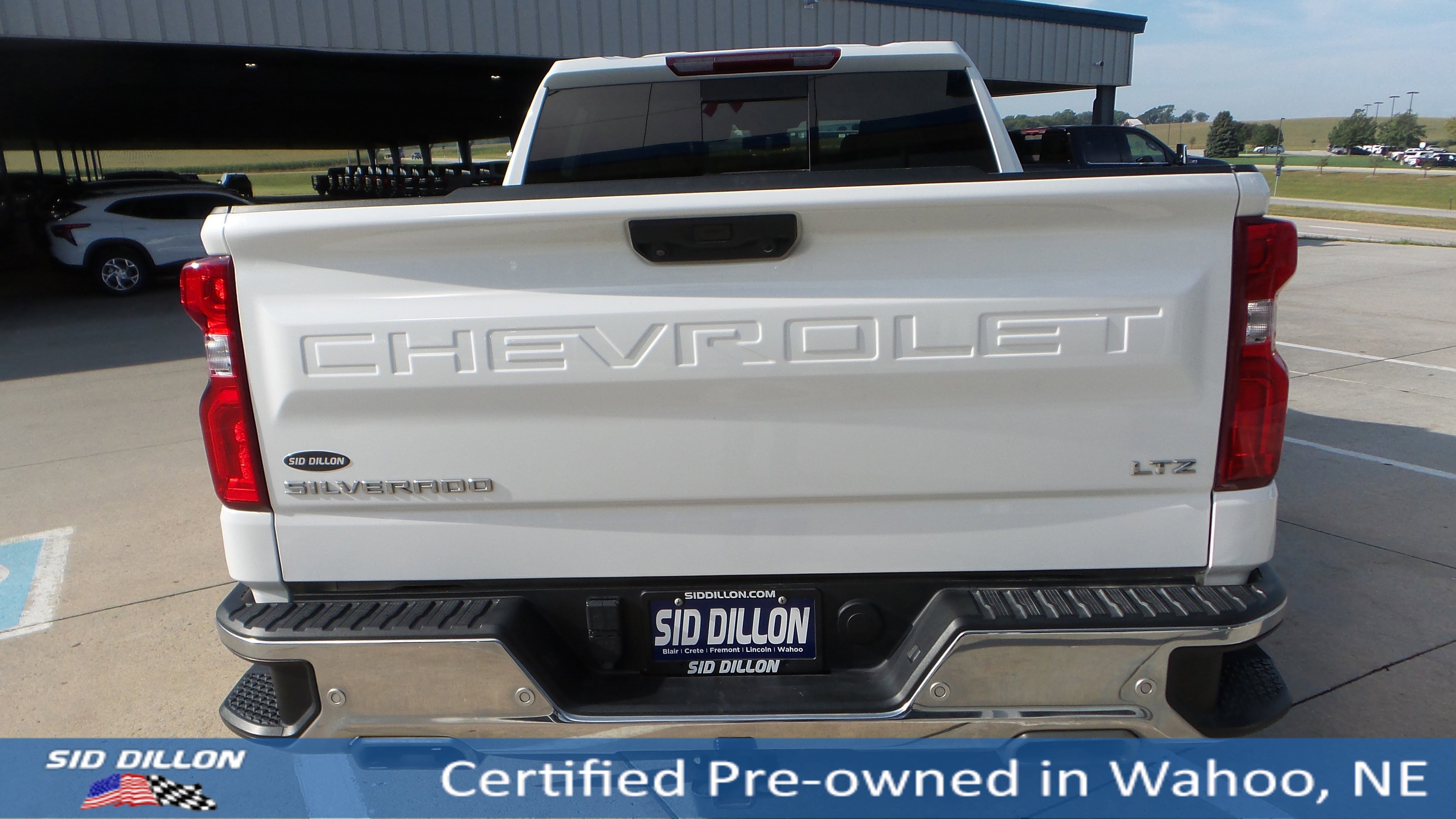 Used 2023 Chevrolet Silverado 1500 LTZ w/ LTZ Convenience Package II image 4