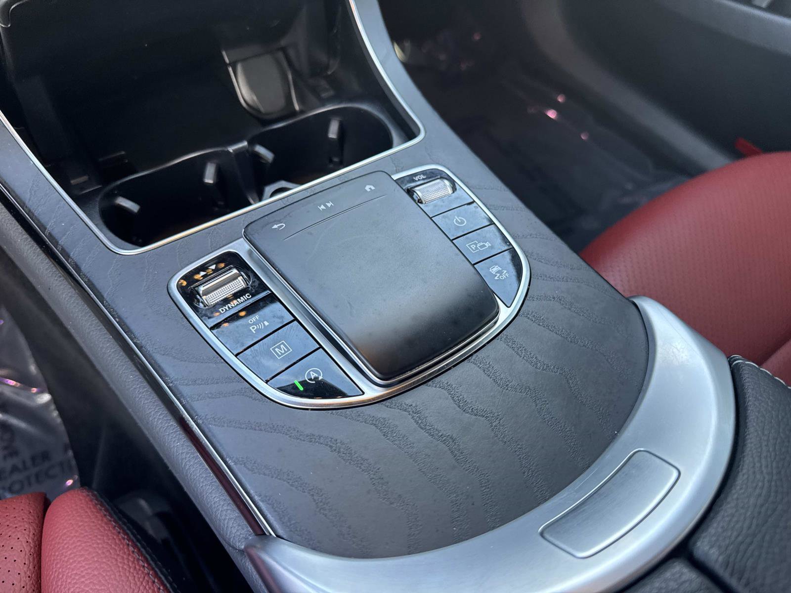 Certified 2022 Mercedes-Benz GLC 300 image 23