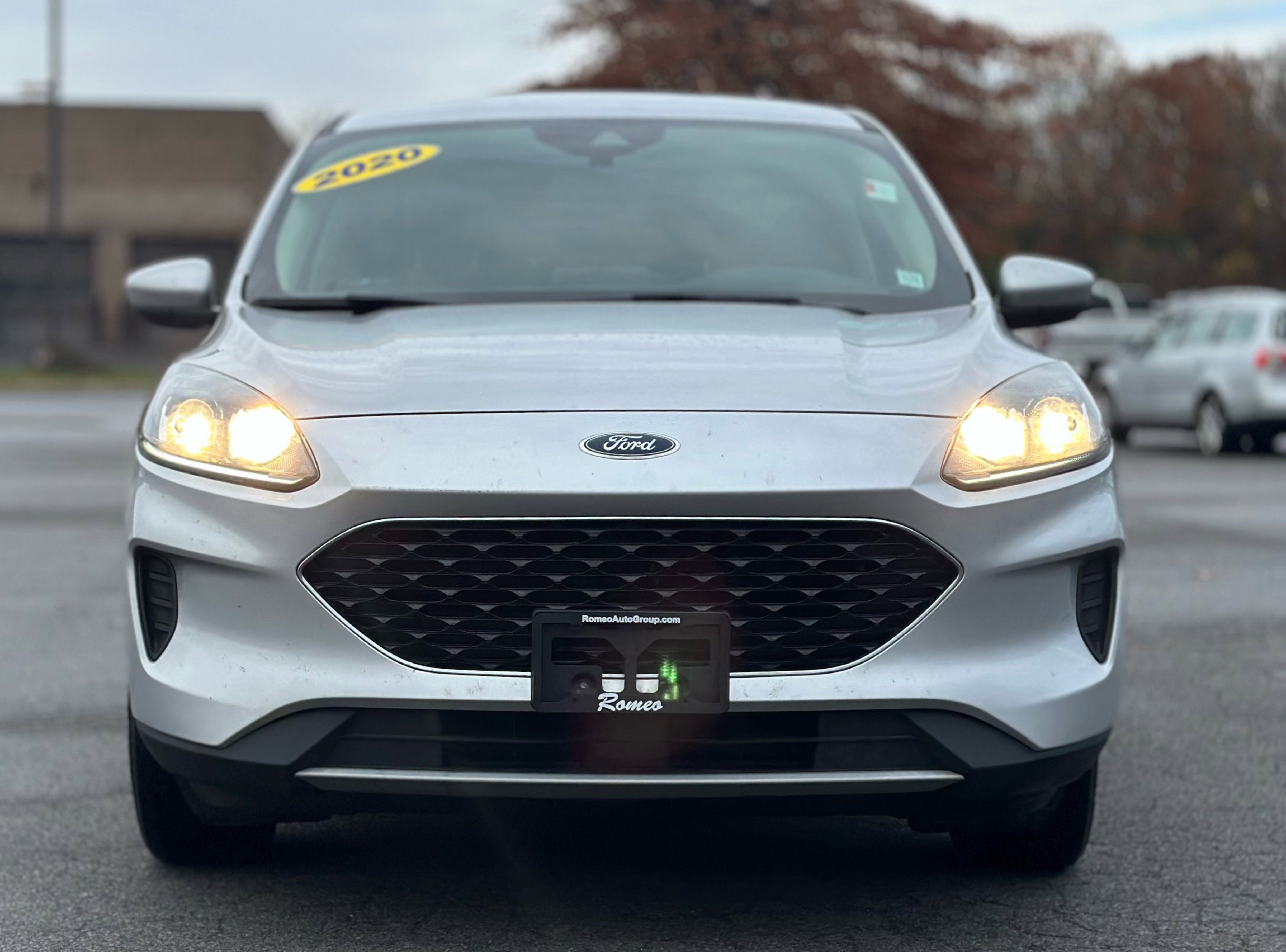 Used 2020 Ford Escape SE image 13