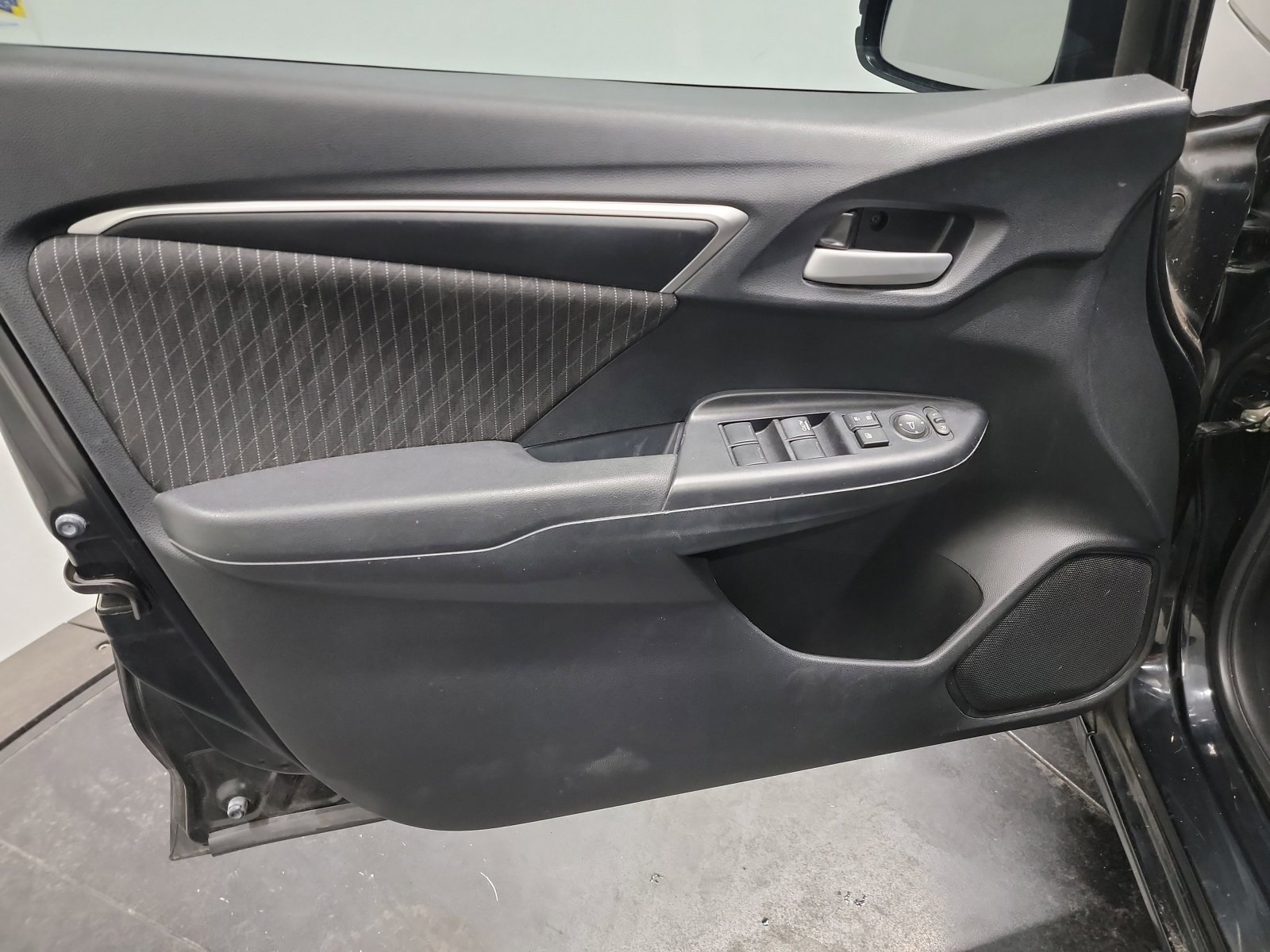 Used 2019 Honda Fit EX image 13