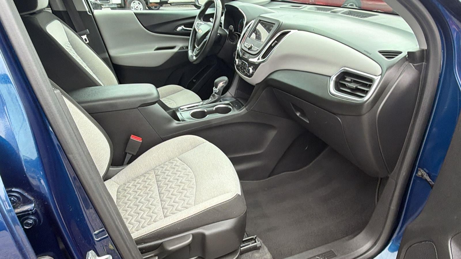 Used 2022 Chevrolet Equinox LT FWD image 17