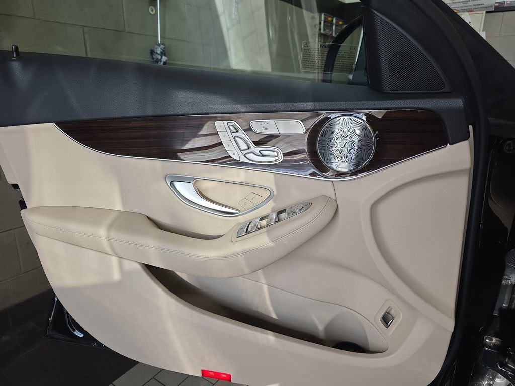Certified 2021 Mercedes-Benz C 300 4MATIC Sedan image 28