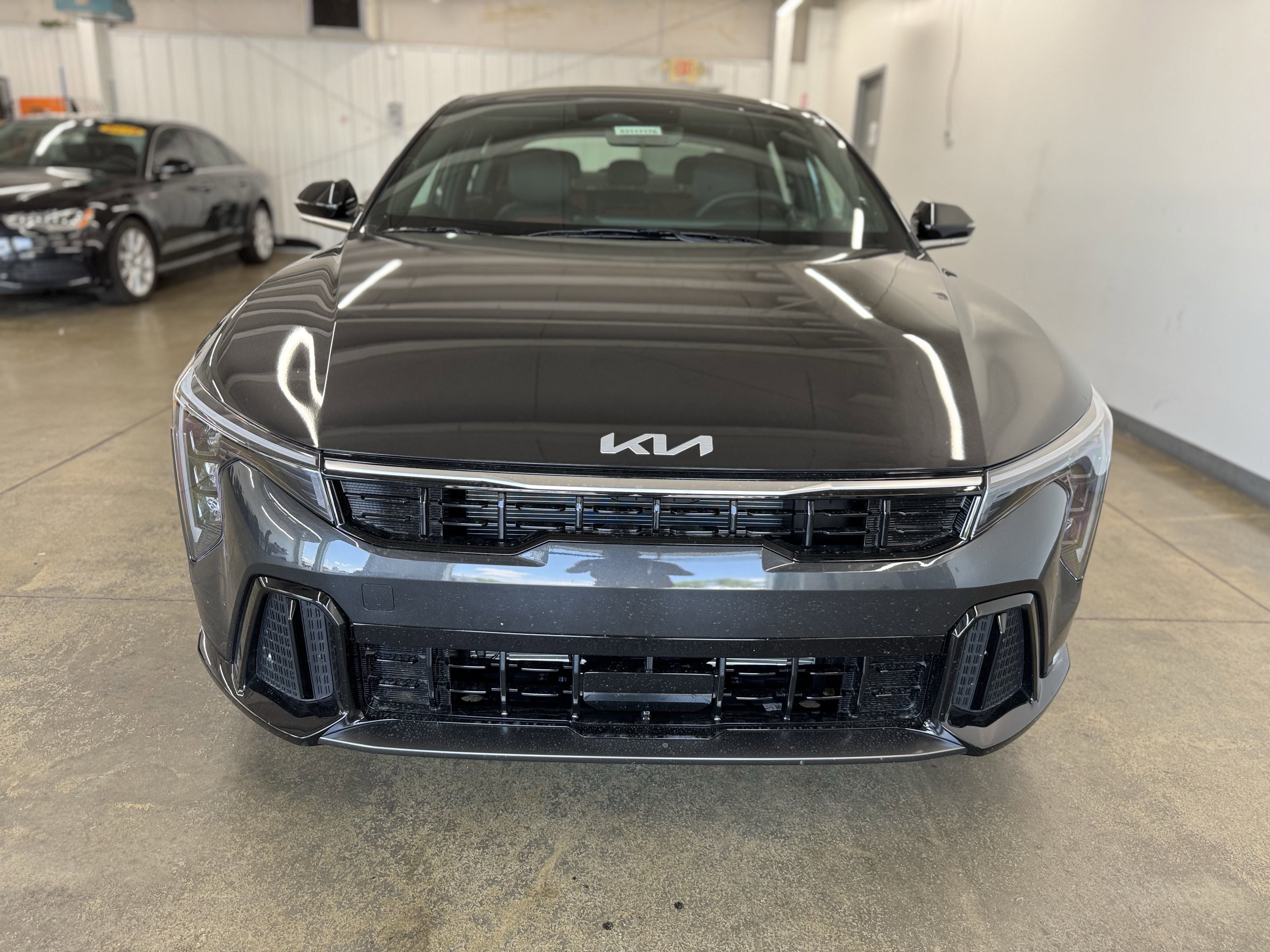 New 2025 Kia K4 GT-Line image 8