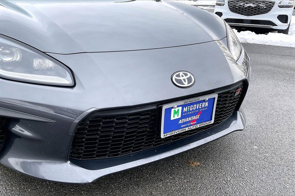 Used 2024 Toyota GR86 Premium image 29
