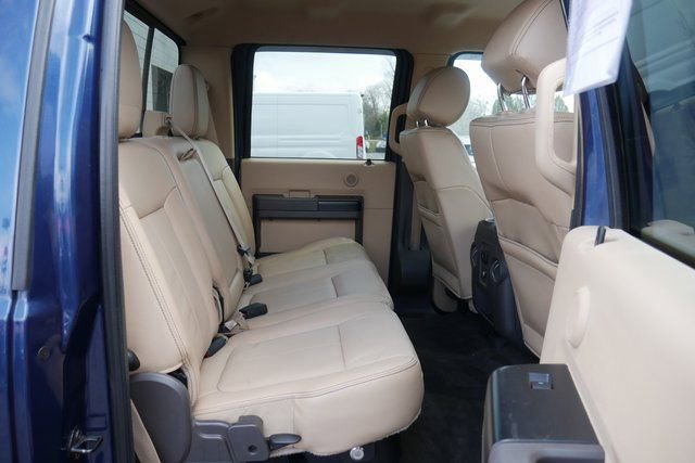 Used 2015 Ford F350 Lariat image 26