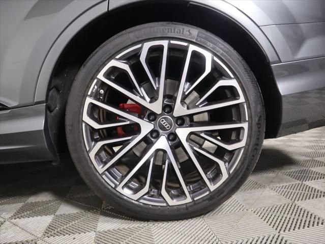 New 2025 Audi SQ7 Premium Plus image 32