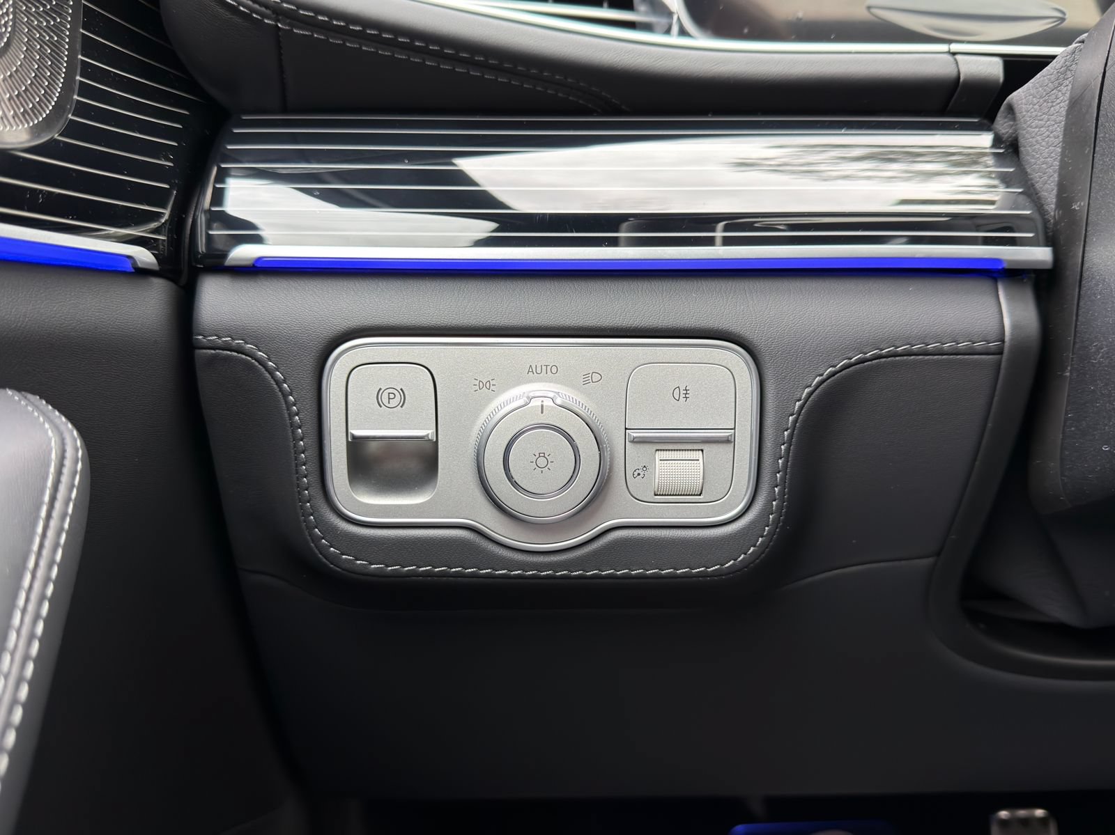 New 2026 Mercedes-Benz GLE 53 AMG 4MATIC image 24
