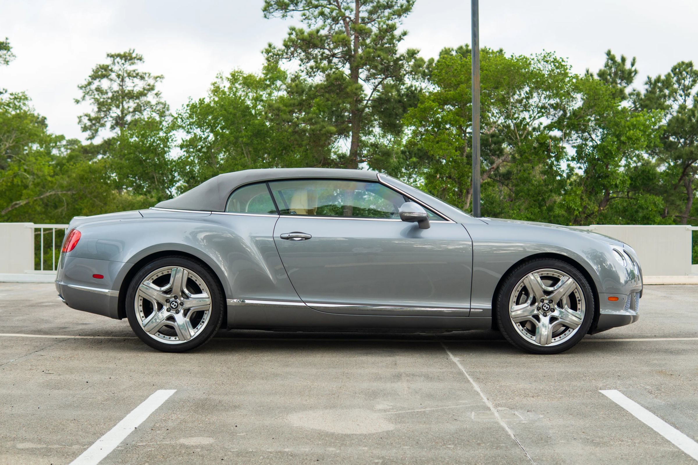 Used 2013 Bentley Continental GT image 13