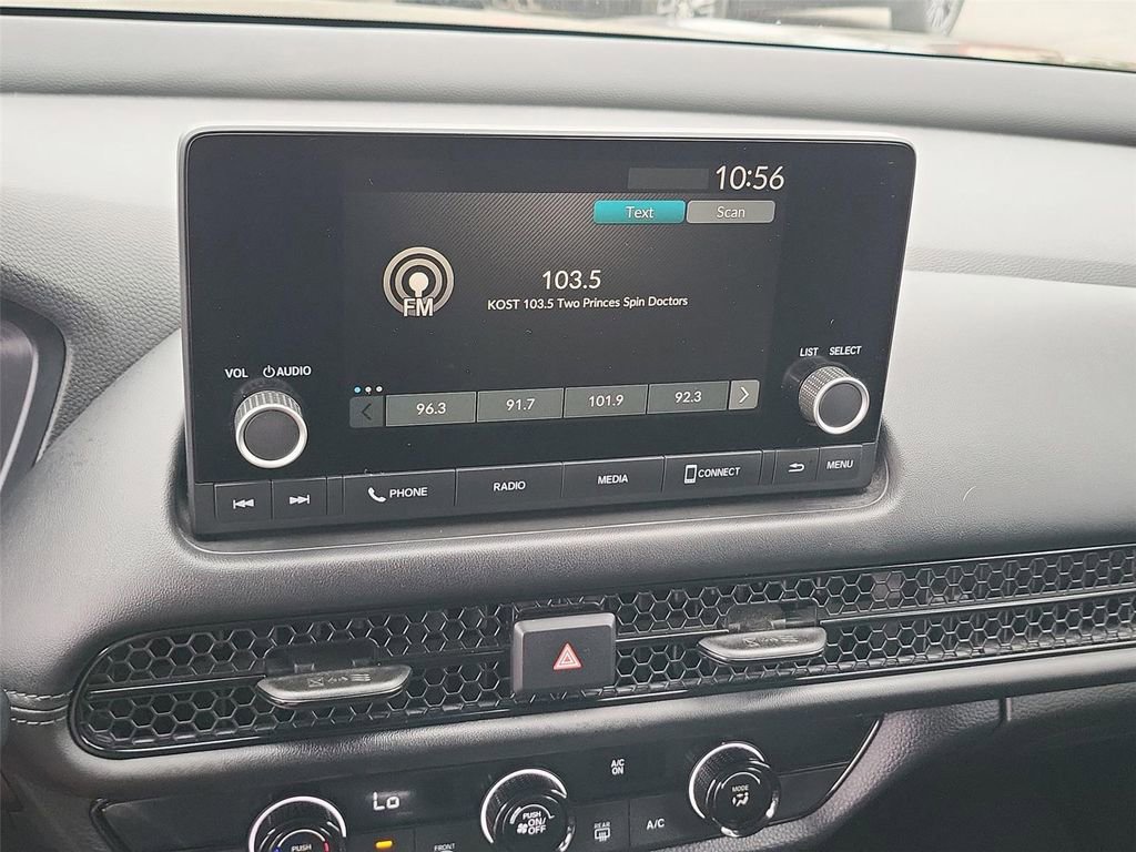 Used 2023 Honda HR-V LX image 5