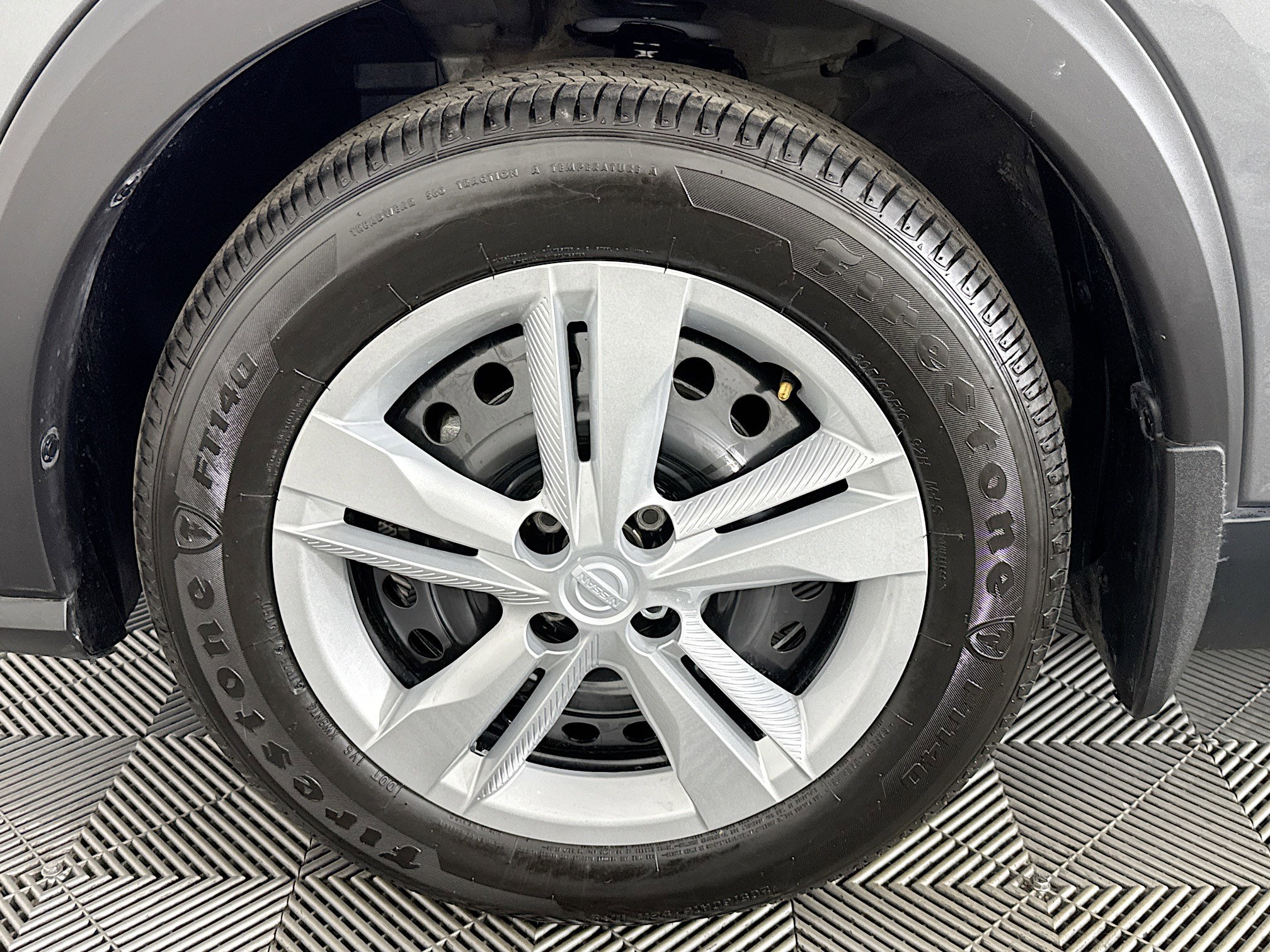 Used 2023 Nissan Kicks S image 37