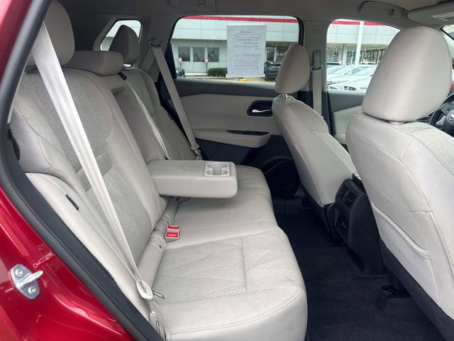 Used 2025 Nissan Rogue SV AWD/4WD image 15