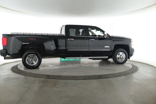 Used 2019 Chevrolet Silverado 3500 High Country w/ Duramax Plus Package AWD/4WD image 6