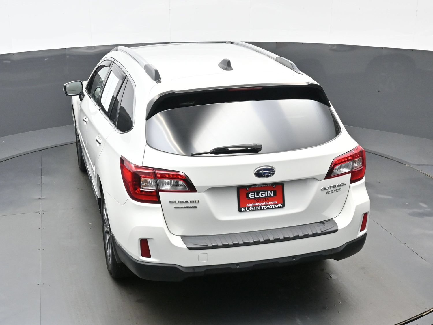 Used 2017 Subaru Outback 2.5i Touring w/ Popular Package #5A AWD/4WD image 41