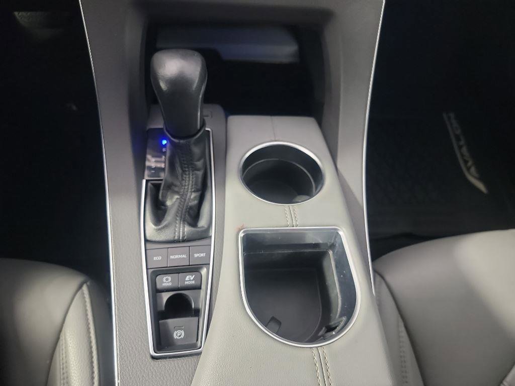 Used 2019 Toyota Avalon XLE w/ All Weather Liner Package image 32