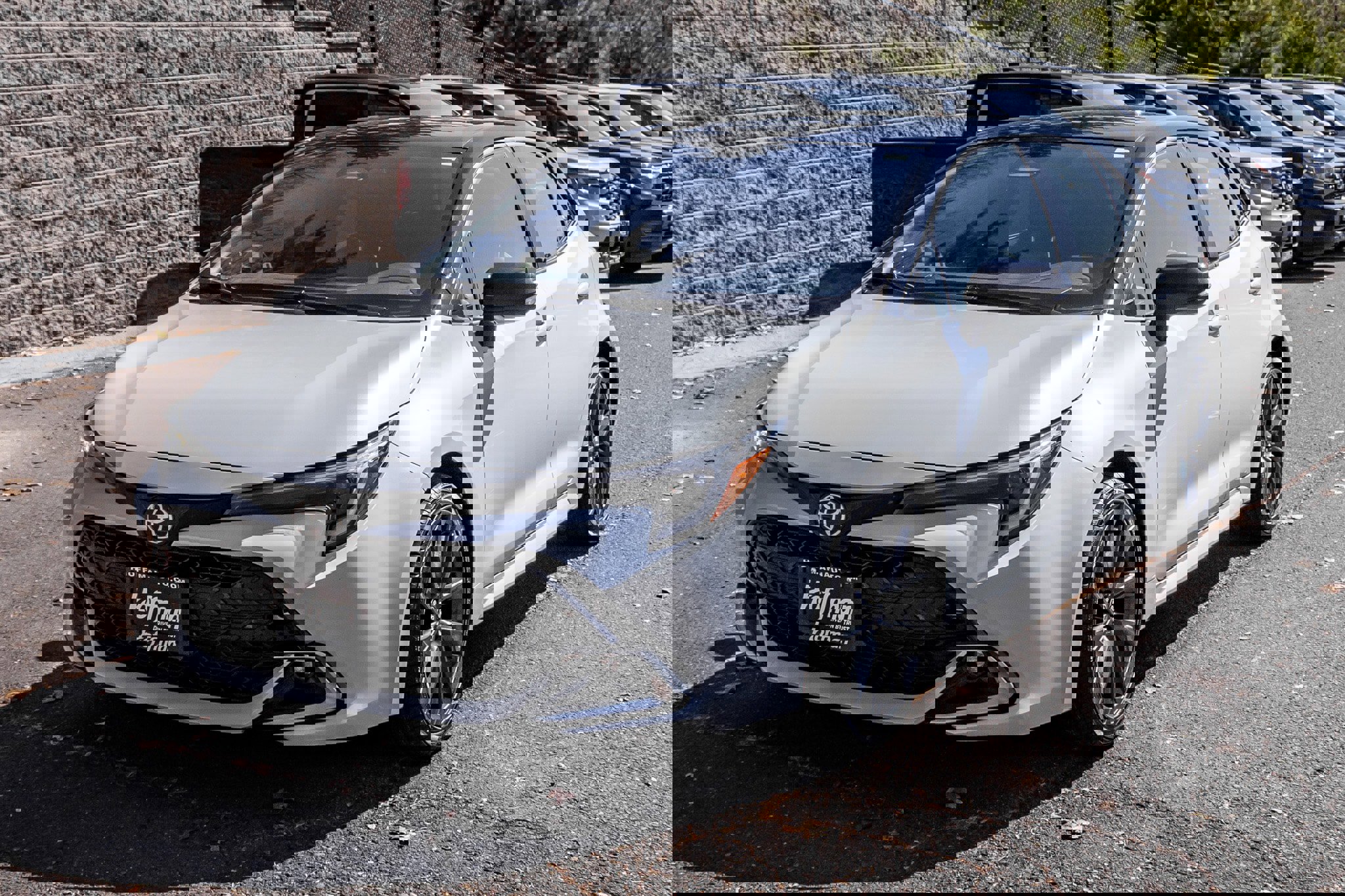 Used 2025 Toyota Corolla XSE image 11