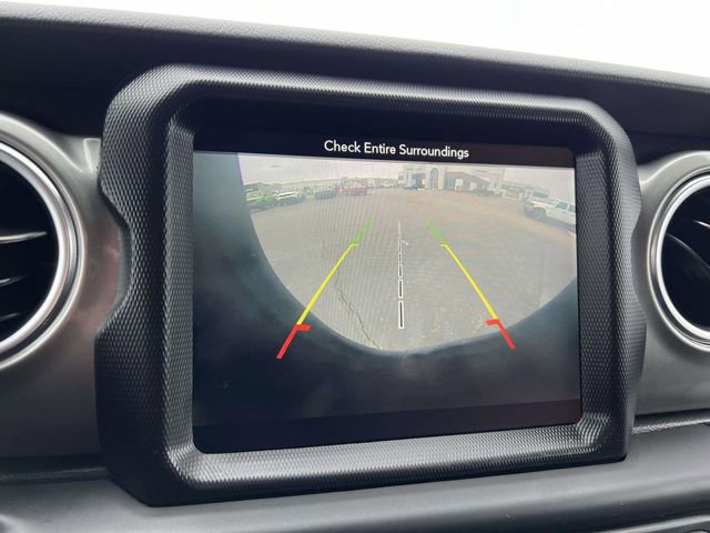 Used 2019 Jeep Wrangler Unlimited Sahara image 19